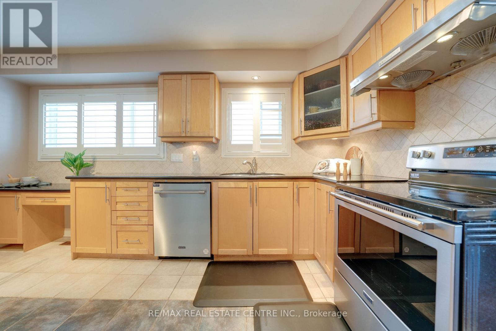 37 Statesman Square, Toronto, Ontario  M1S 4H7 - Photo 11 - E12763266