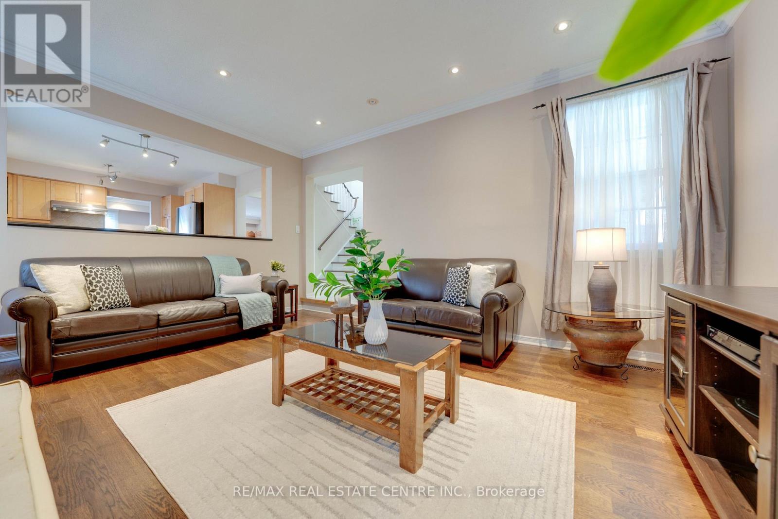 37 Statesman Square, Toronto, Ontario  M1S 4H7 - Photo 5 - E12763266