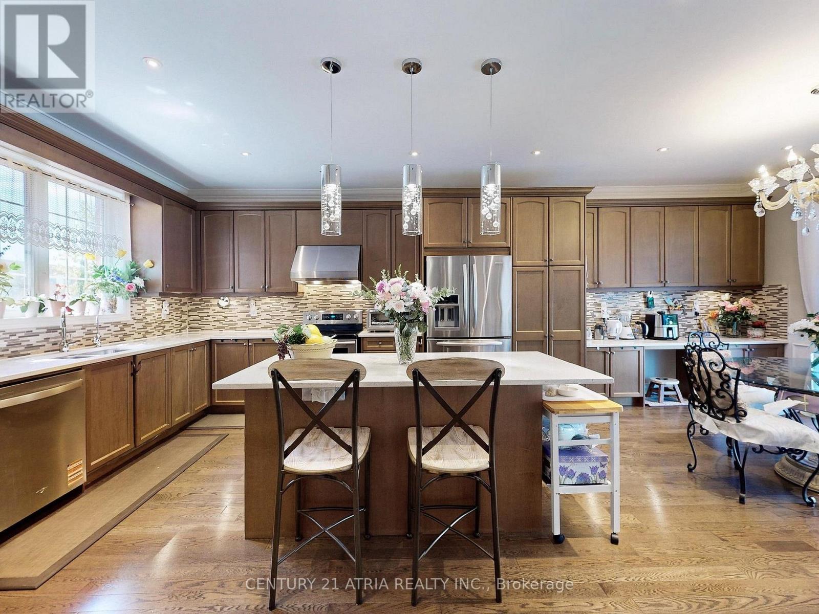 2 Colonel George Mclaren Drive, Markham, Ontario  L6C 0L3 - Photo 13 - N12763072