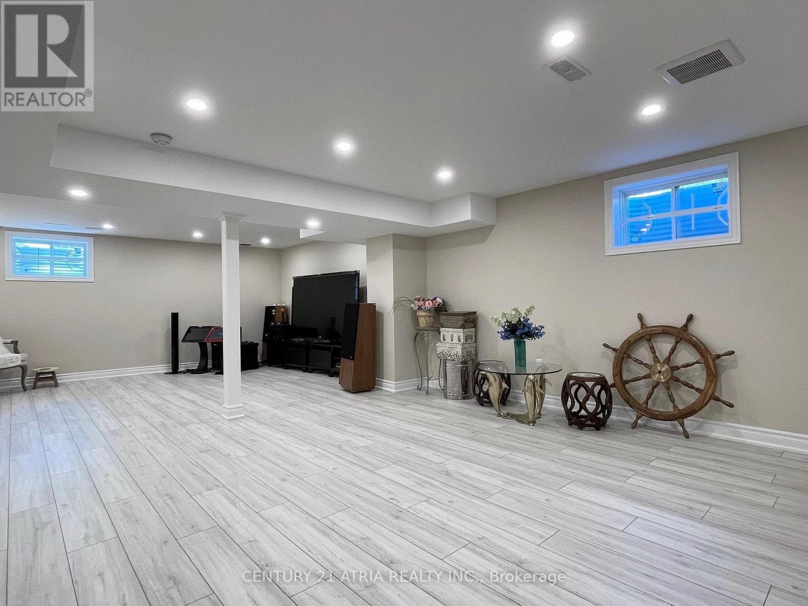 2 Colonel George Mclaren Drive, Markham, Ontario  L6C 0L3 - Photo 36 - N12763072