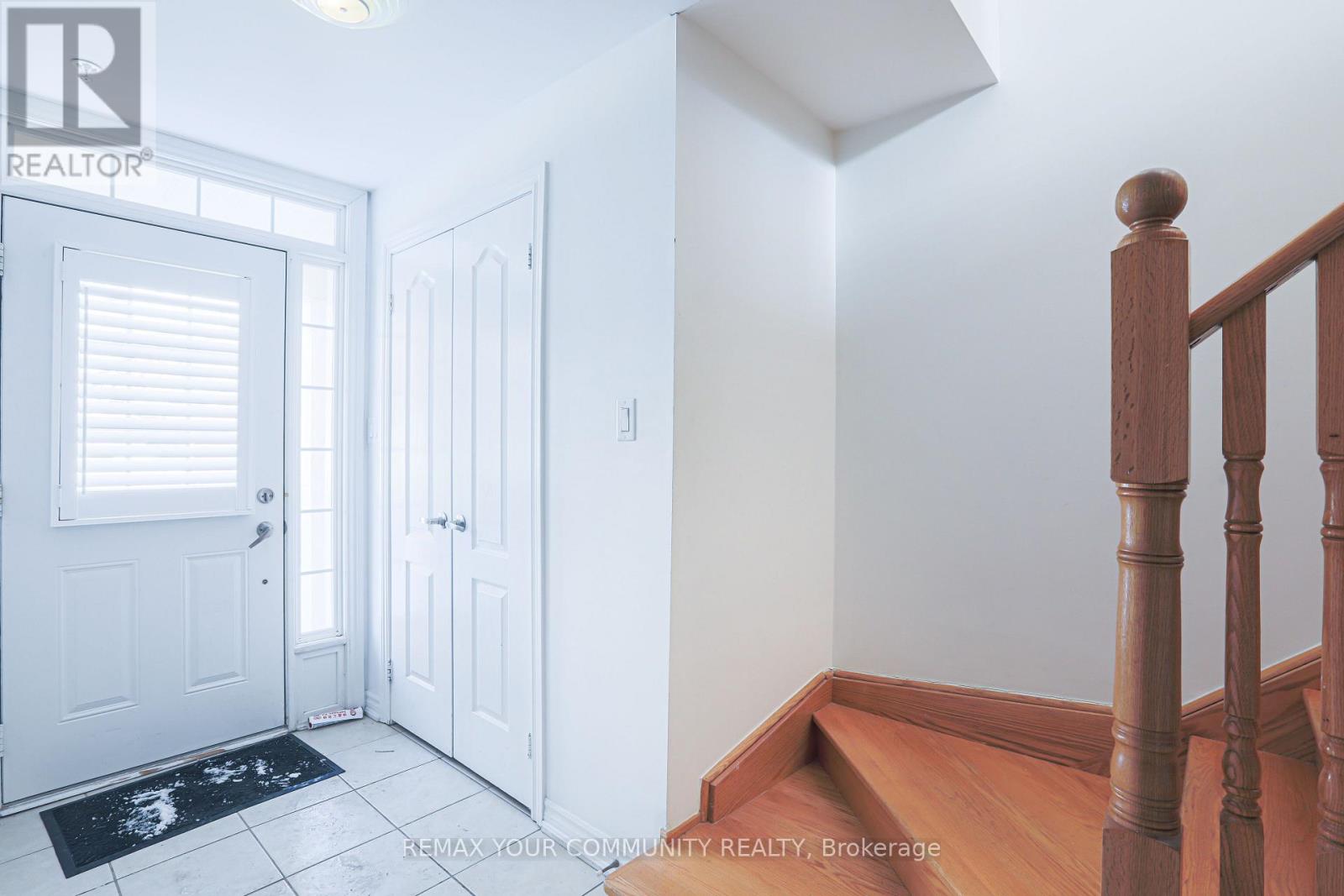 60 Cathedral High Heights E, Markham, Ontario  L6C 0P3 - Photo 2 - N12763102