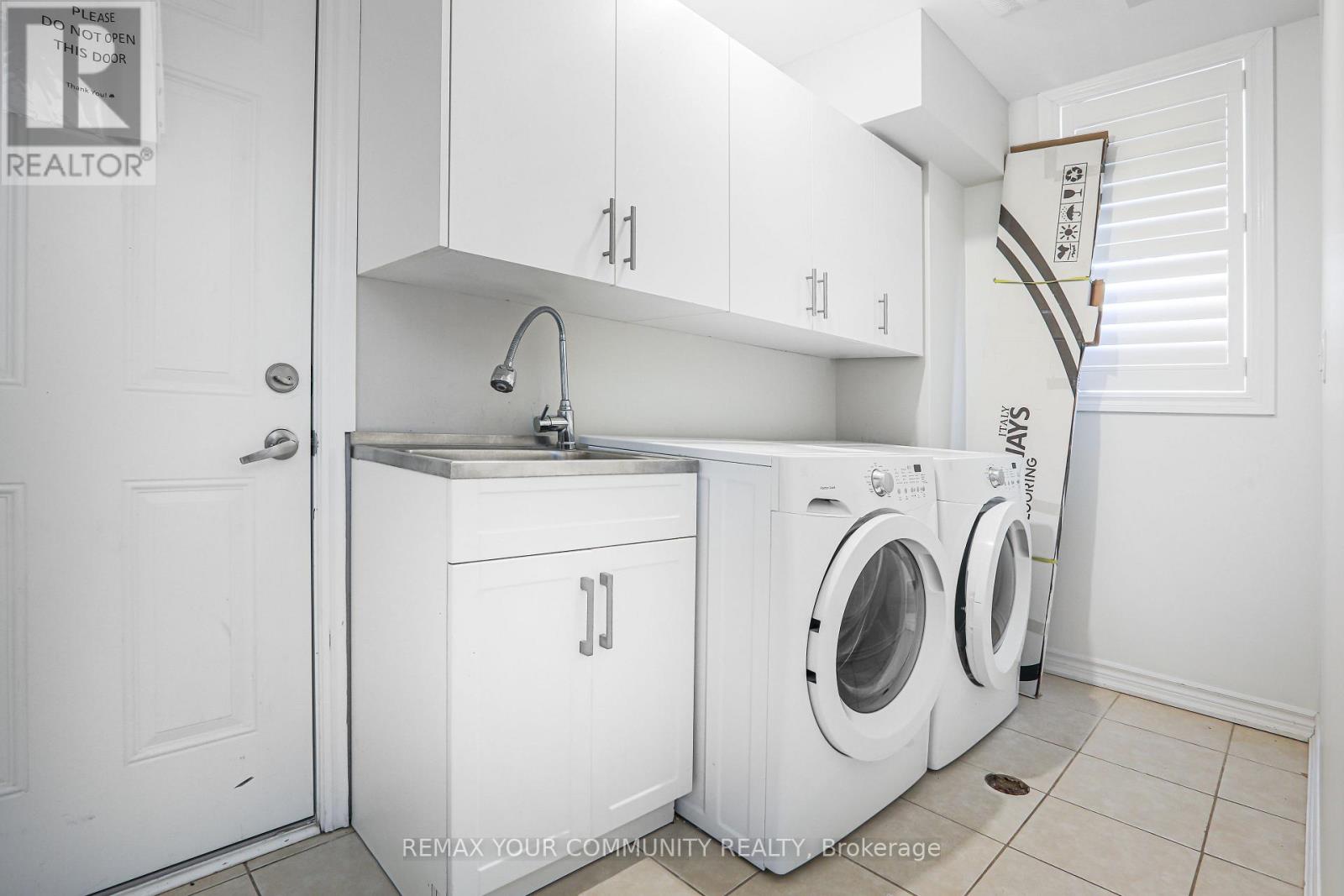 60 Cathedral High Heights E, Markham, Ontario  L6C 0P3 - Photo 3 - N12763102