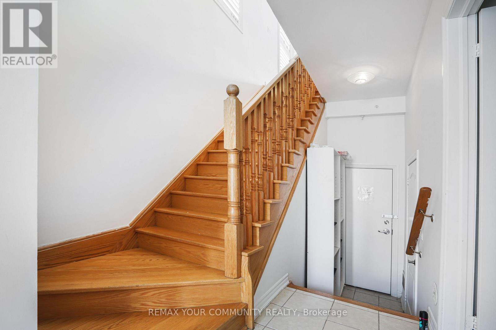 60 Cathedral High Heights E, Markham, Ontario  L6C 0P3 - Photo 4 - N12763102