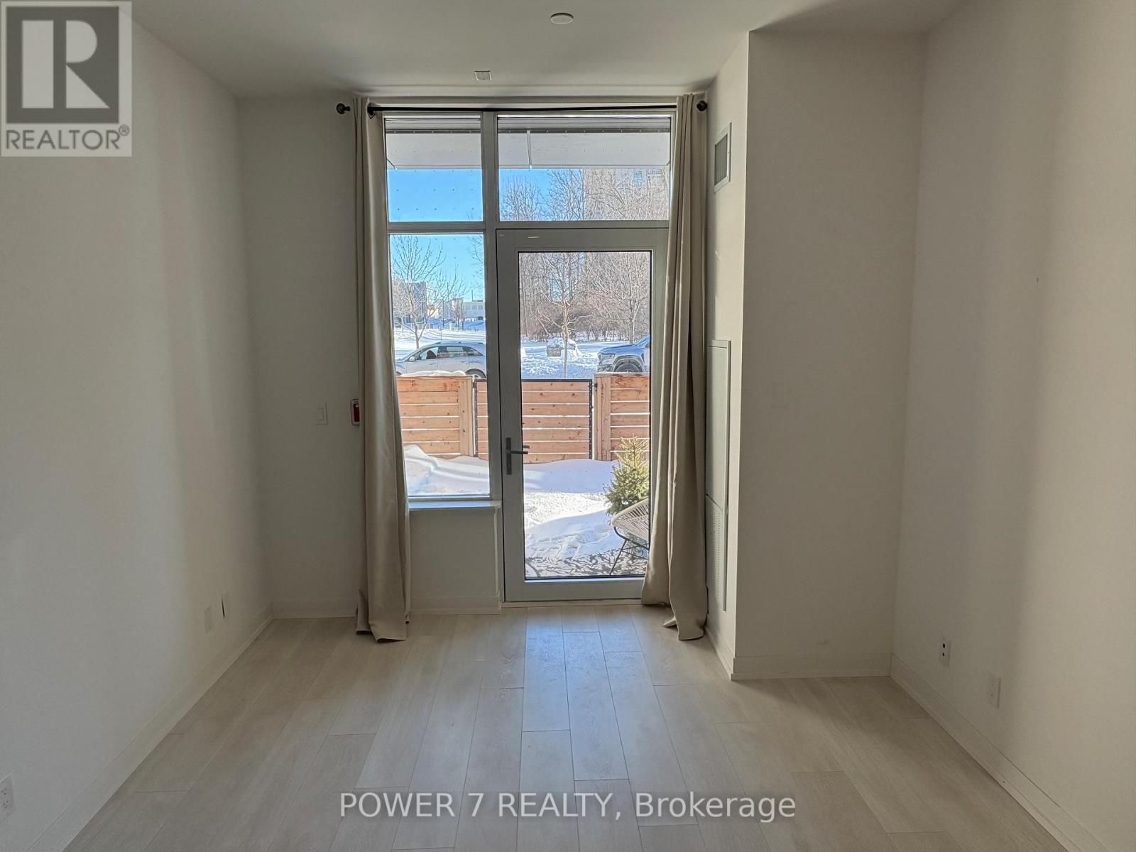 D112 - 8 Beverley Glen Boulevard, Vaughan, Ontario  L4J 0L5 - Photo 13 - N12763128