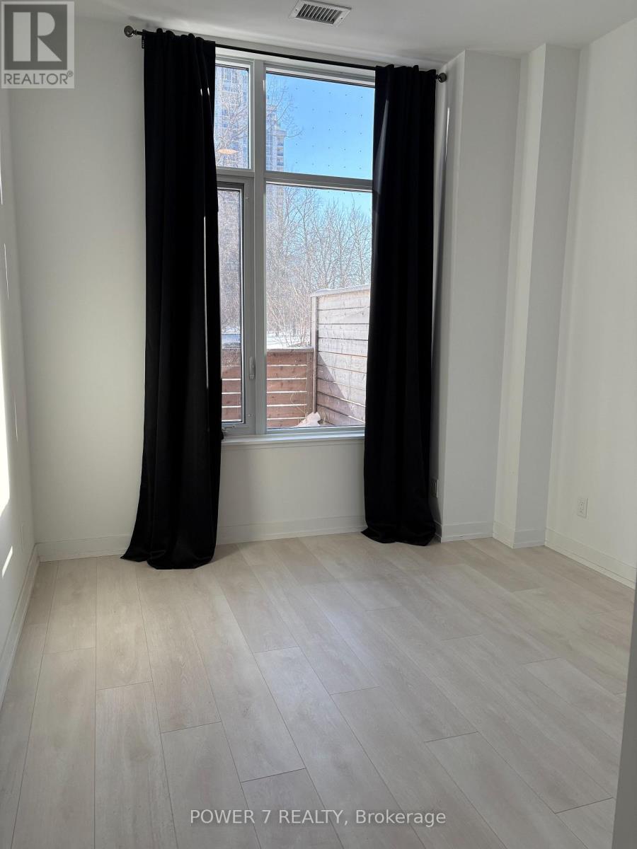 D112 - 8 Beverley Glen Boulevard, Vaughan, Ontario  L4J 0L5 - Photo 14 - N12763128