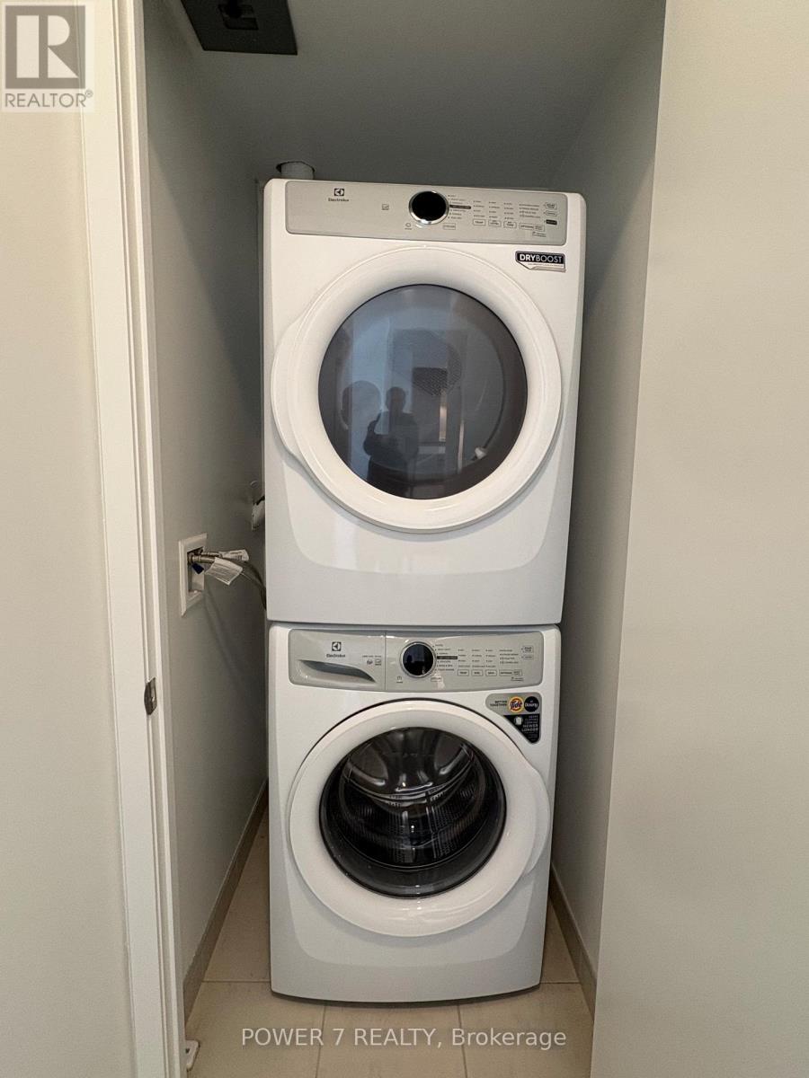 D112 - 8 Beverley Glen Boulevard, Vaughan, Ontario  L4J 0L5 - Photo 17 - N12763128