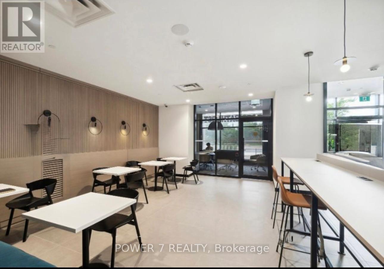 D112 - 8 Beverley Glen Boulevard, Vaughan, Ontario  L4J 0L5 - Photo 7 - N12763128