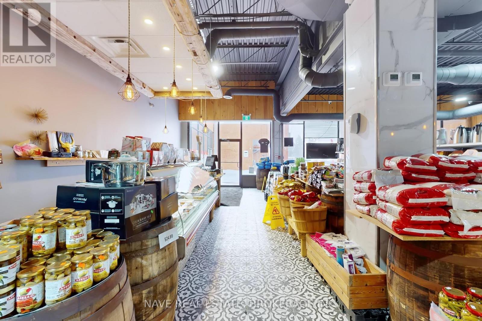 12 - 16925 Yonge Street, Newmarket, Ontario  L3Y 5Y1 - Photo 9 - N12763200