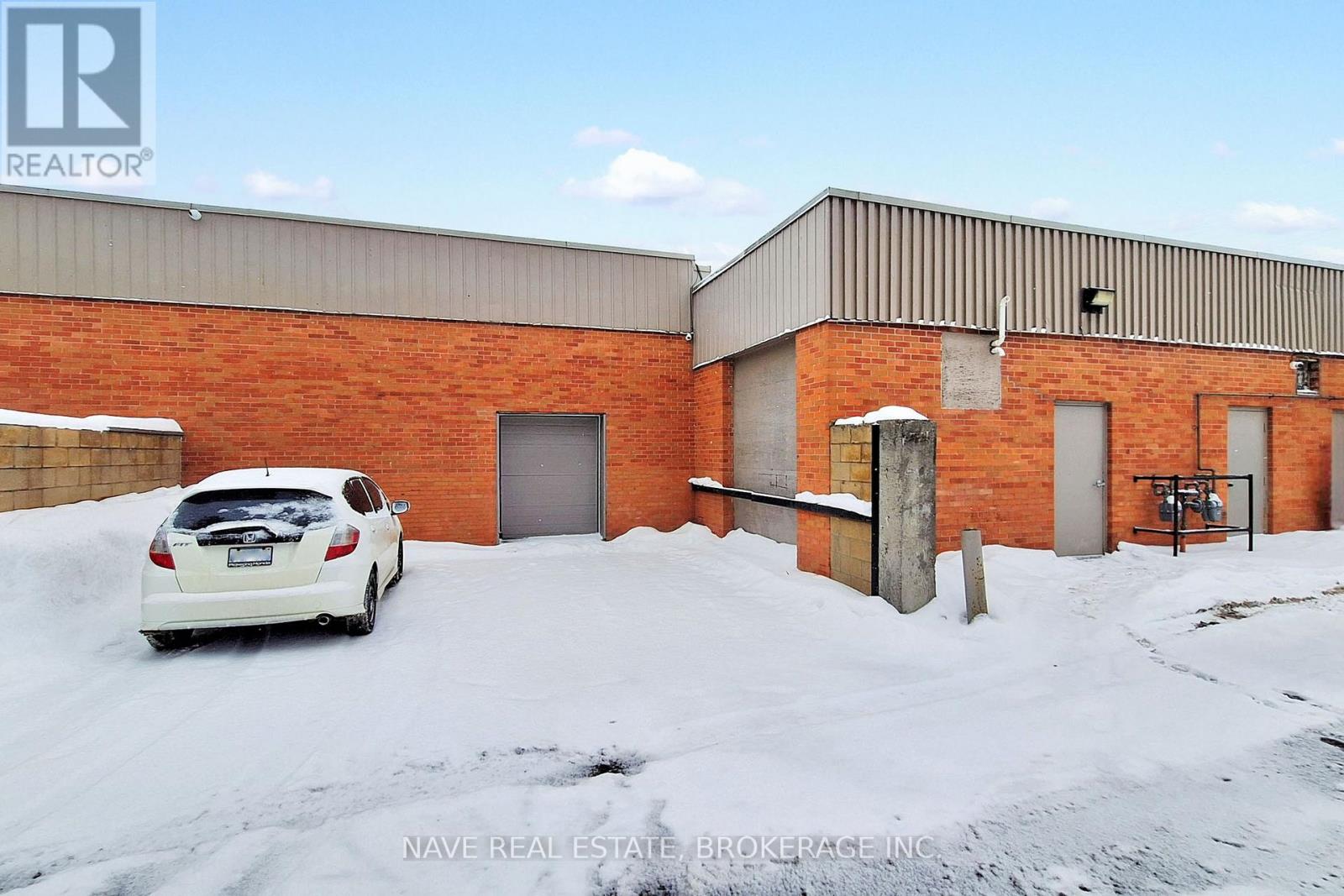 14 - 16925 Yonge Street, Newmarket, Ontario  L3Y 5Y1 - Photo 33 - N12763204