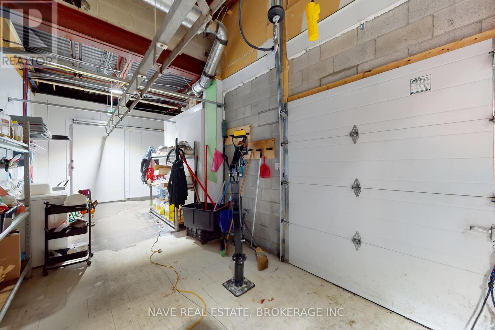 12-14 - 16925 Yonge Street, Newmarket, Ontario  L3Y 5Y1 - Photo 30 - N12763222