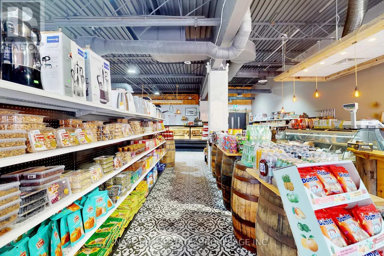 12-14 - 16925 Yonge Street, Newmarket, Ontario  L3Y 5Y1 - Photo 9 - N12763222