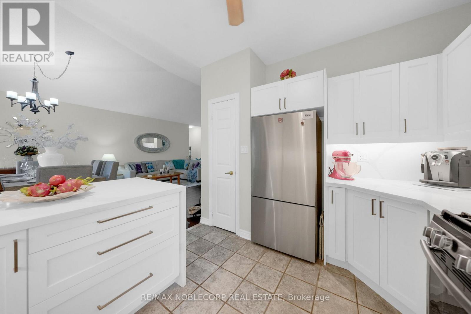 14 Willard Hunt Court, King (Schomberg), Ontario  L0G 1T0 - Photo 14 - N12763262