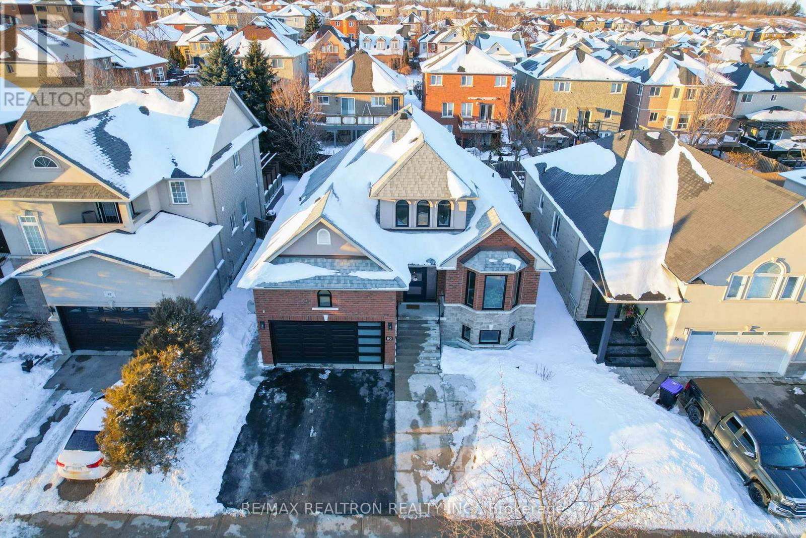 80 Gardiner Drive, Bradford West Gwillimbury, Ontario  L3Z 3G2 - Photo 40 - N12763274