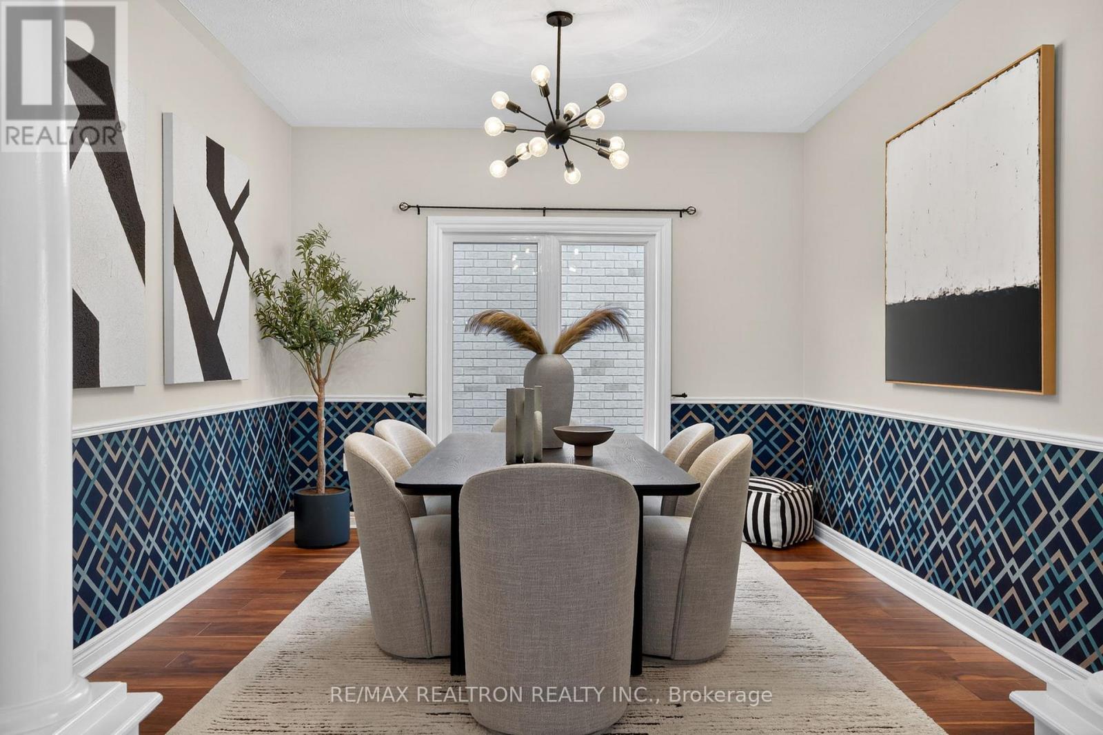 80 Gardiner Drive, Bradford West Gwillimbury, Ontario  L3Z 3G2 - Photo 9 - N12763274