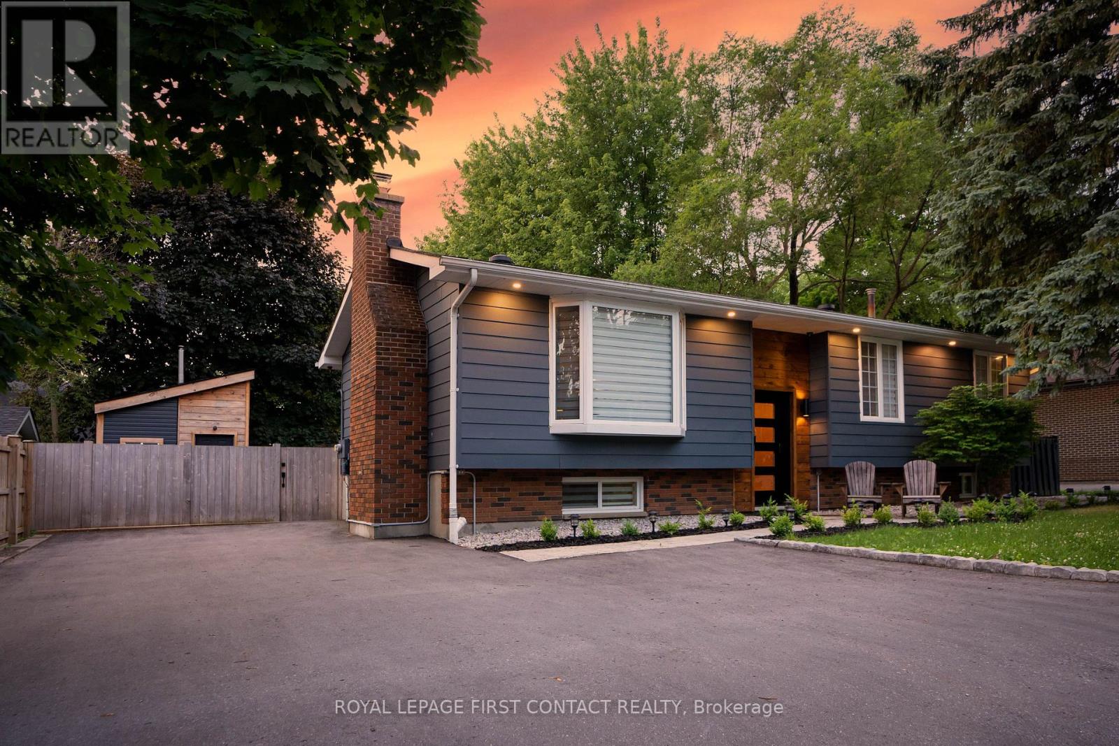 155 NAPIER STREET, barrie (codrington), Ontario