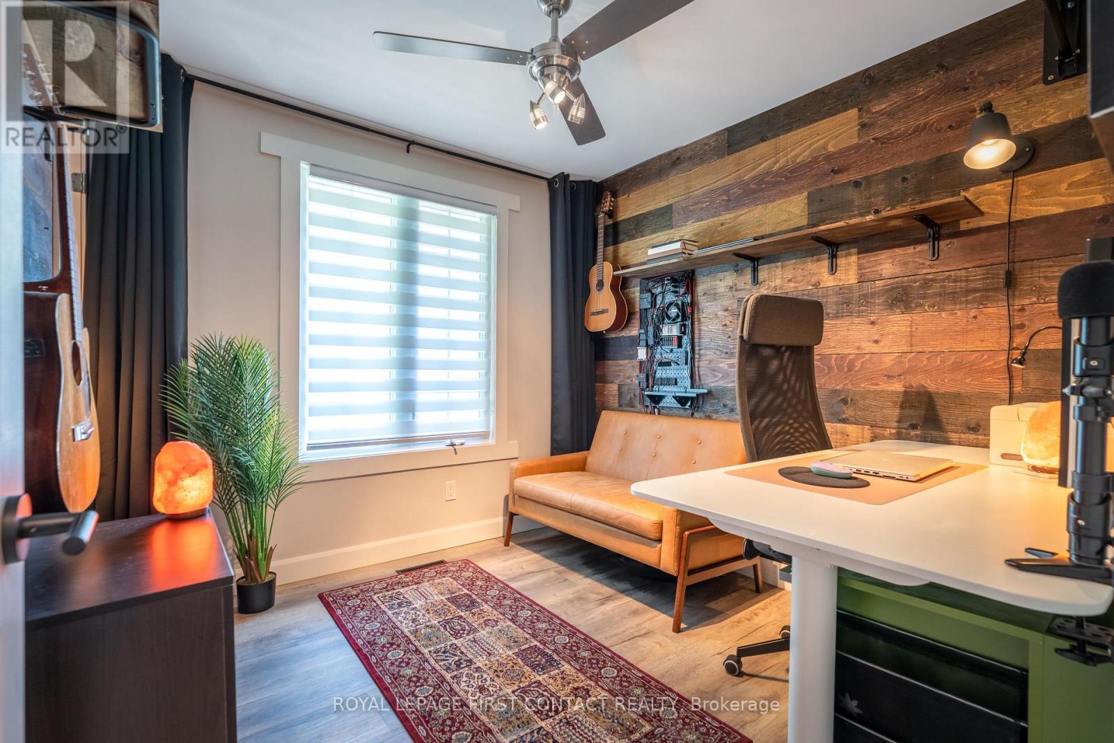 155 Napier Street, Barrie (Codrington), Ontario  L4M 1W7 - Photo 9 - S12763178