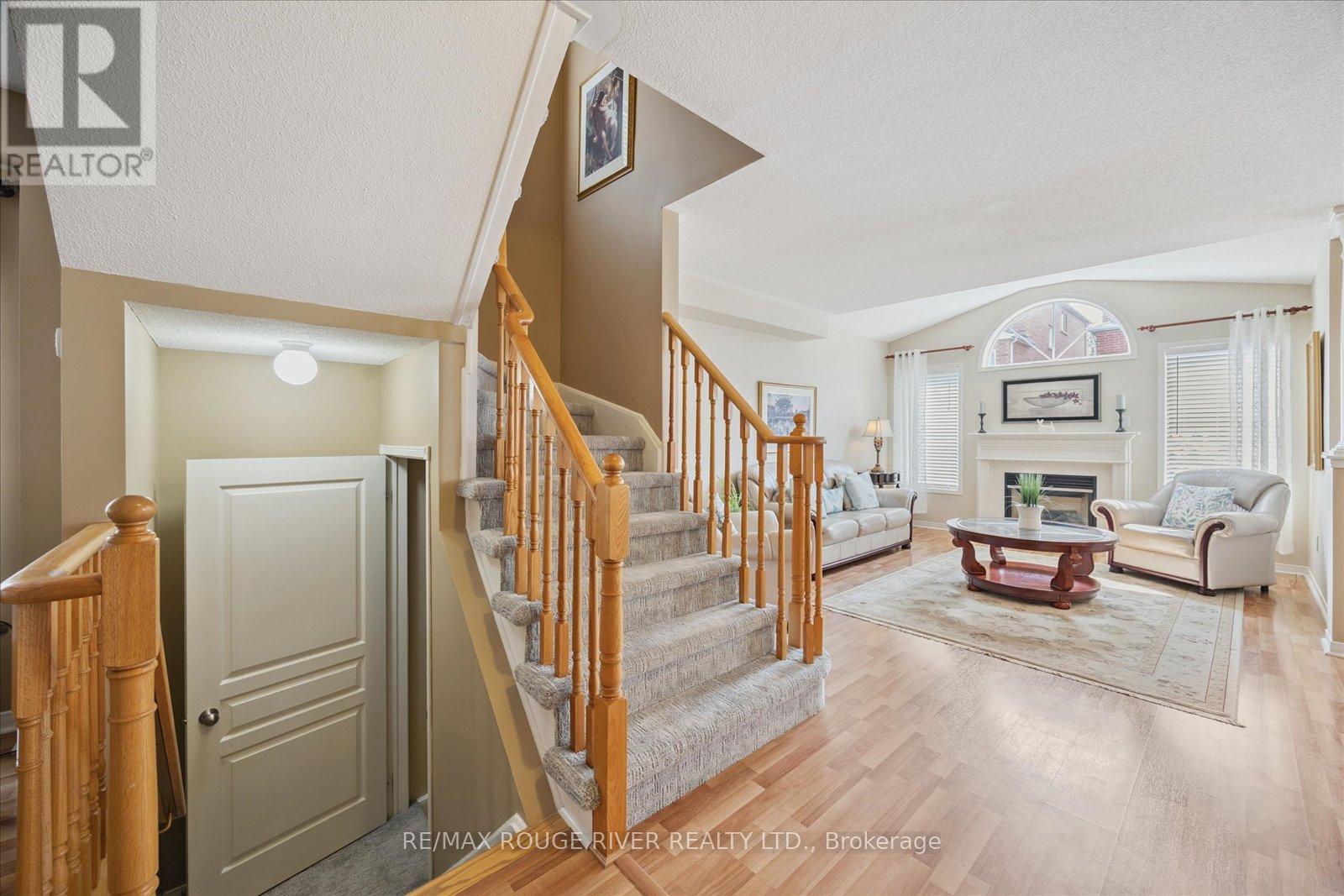 81 Vanguard Drive, Whitby, Ontario  L1M 2P1 - Photo 7 - E12761386