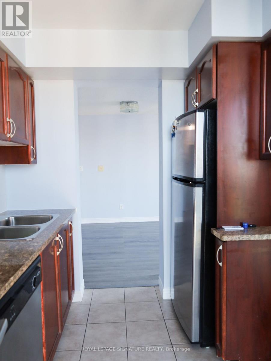 1708 - 208 Enfield Place, Mississauga, Ontario  L5B 0G8 - Photo 16 - W12755528