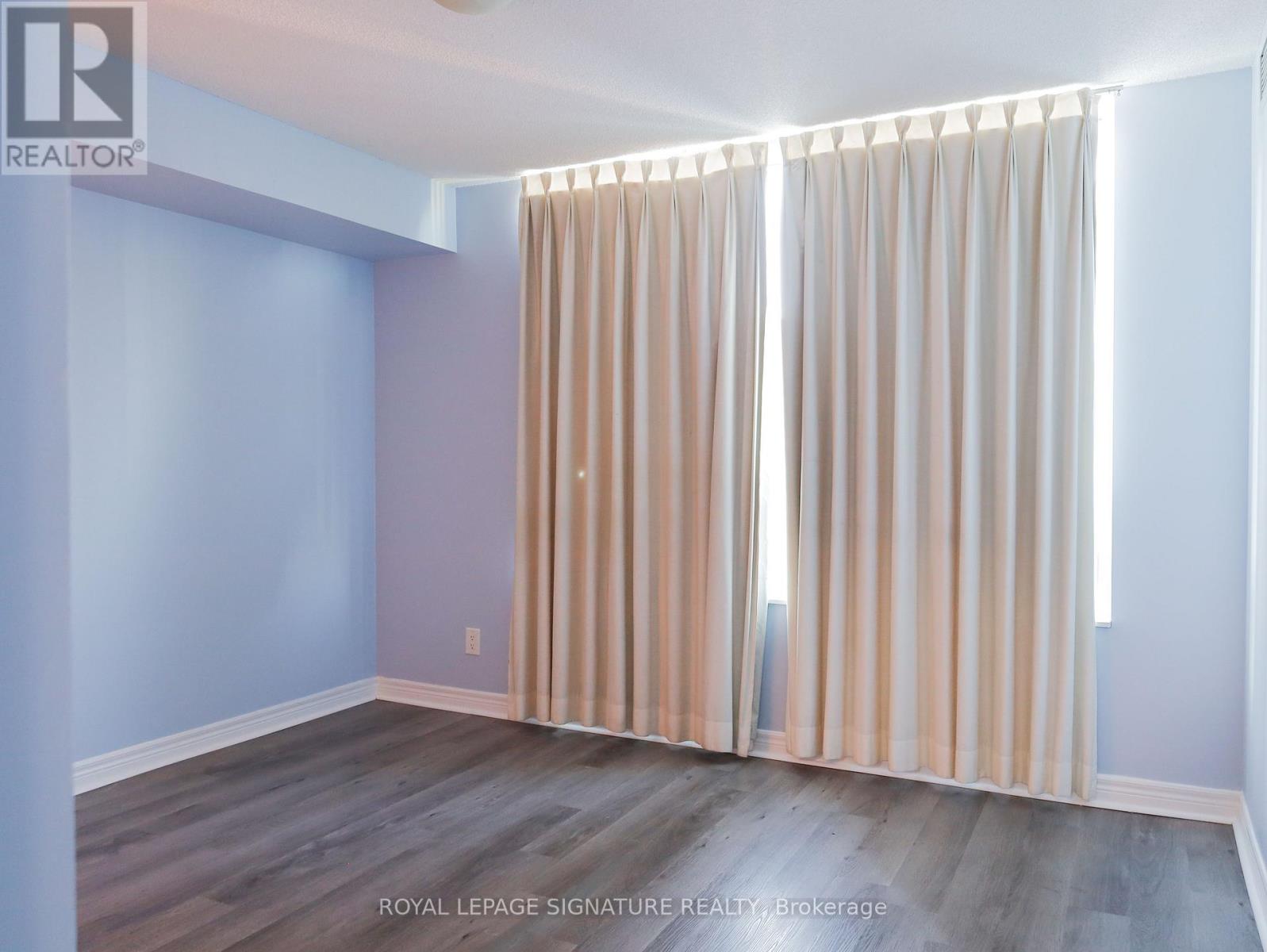 1708 - 208 Enfield Place, Mississauga, Ontario  L5B 0G8 - Photo 12 - W12755528