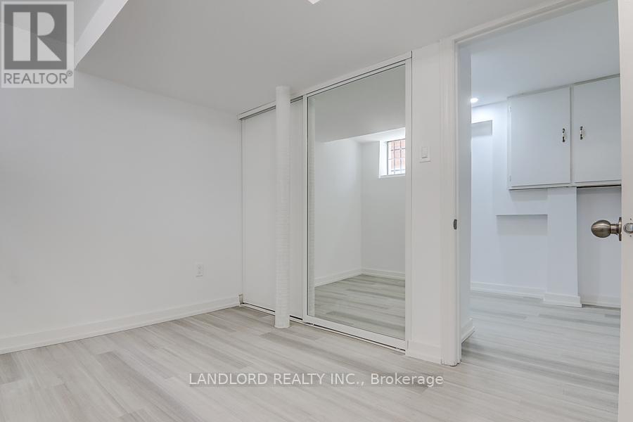 Lower - 56 Bicknell Avenue, Toronto, Ontario  M9M 4G5 - Photo 20 - W12763078
