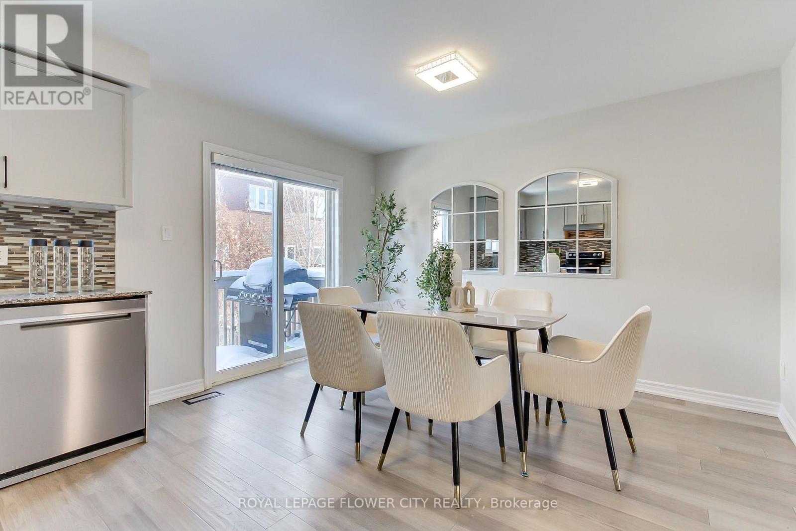 64 - 2280 Baronwood Drive, Oakville, Ontario  L6M 5J8 - Photo 22 - W12763090