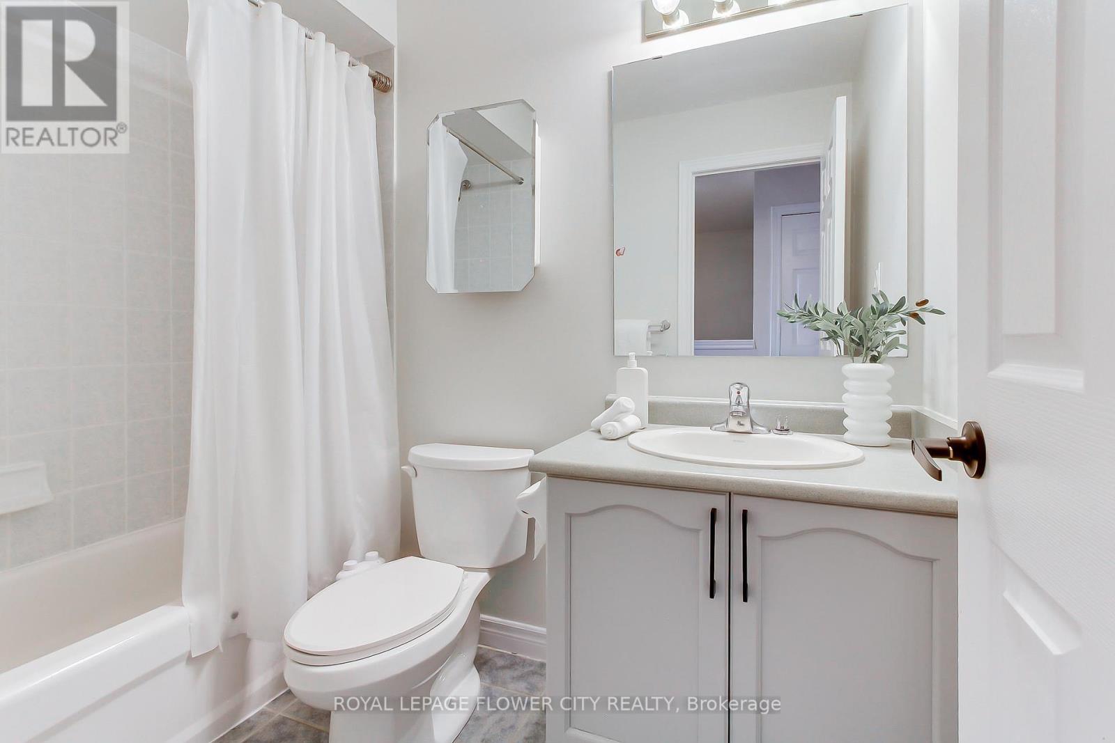 64 - 2280 Baronwood Drive, Oakville, Ontario  L6M 5J8 - Photo 37 - W12763090