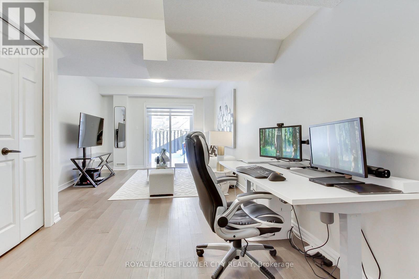 64 - 2280 Baronwood Drive, Oakville, Ontario  L6M 5J8 - Photo 40 - W12763090