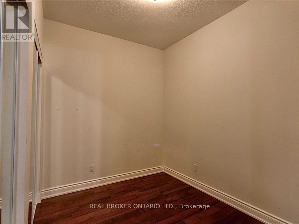 333 - 3170 Erin Mills Parkway, Mississauga, Ontario  L5L 0B6 - Photo 6 - W12763124