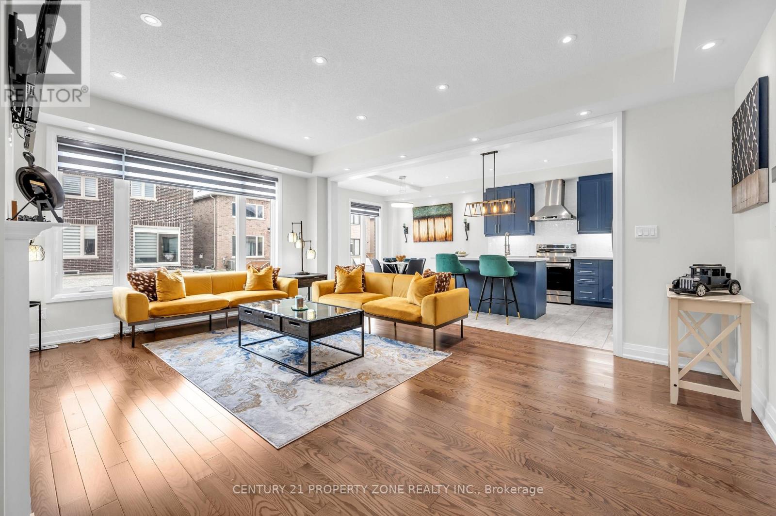 12 Trellanock Road, Brampton, Ontario  L6Y 0E4 - Photo 10 - W12763150