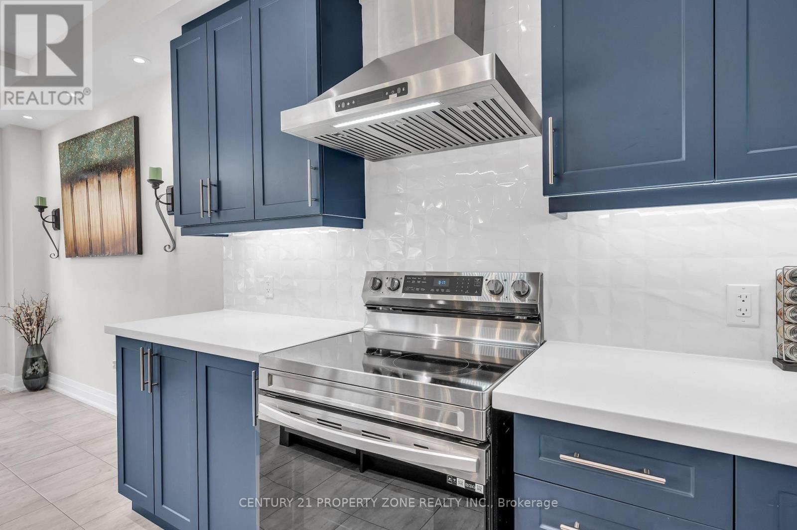 12 Trellanock Road, Brampton, Ontario  L6Y 0E4 - Photo 13 - W12763150