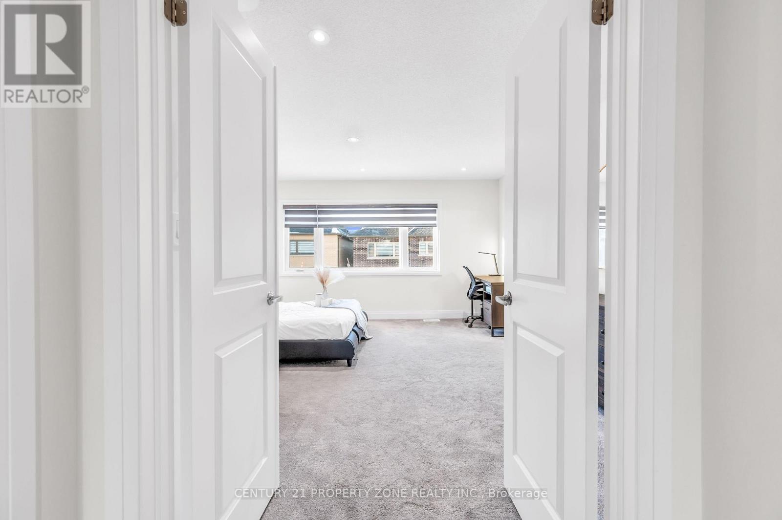 12 Trellanock Road, Brampton, Ontario  L6Y 0E4 - Photo 18 - W12763150