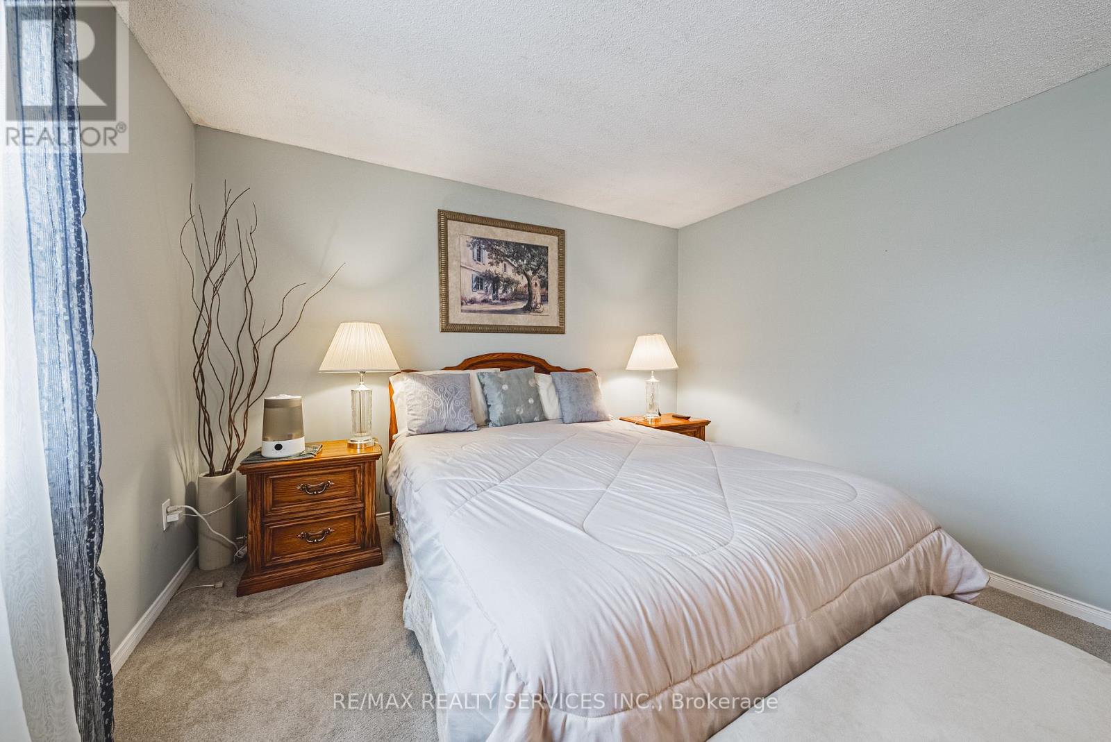 17 Cox Crescent, Brampton, Ontario  L6X 3G8 - Photo 15 - W12763162