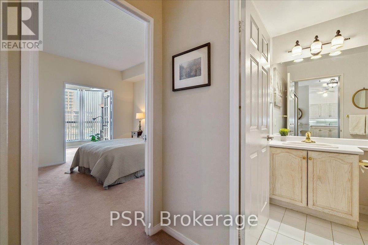 317 - 2511 Lakeshore Road W, Oakville, Ontario  L6L 6L9 - Photo 21 - W12763180