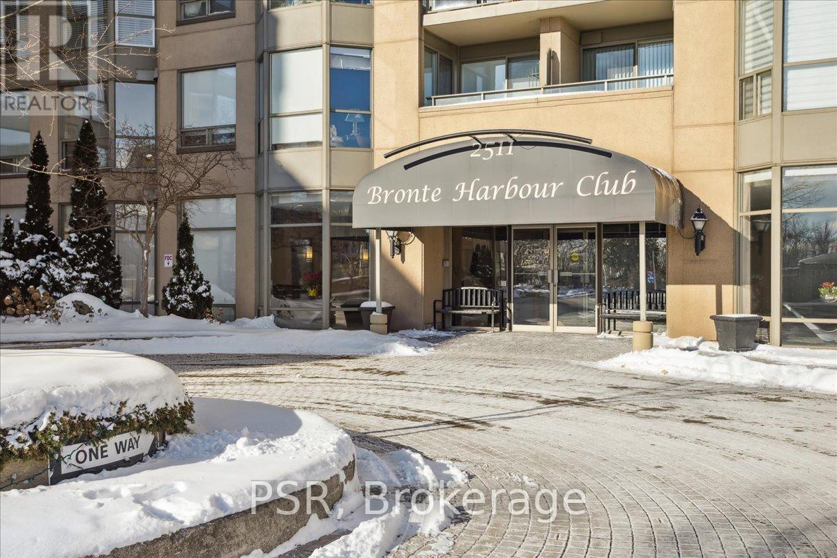 317 - 2511 Lakeshore Road W, Oakville, Ontario  L6L 6L9 - Photo 4 - W12763180