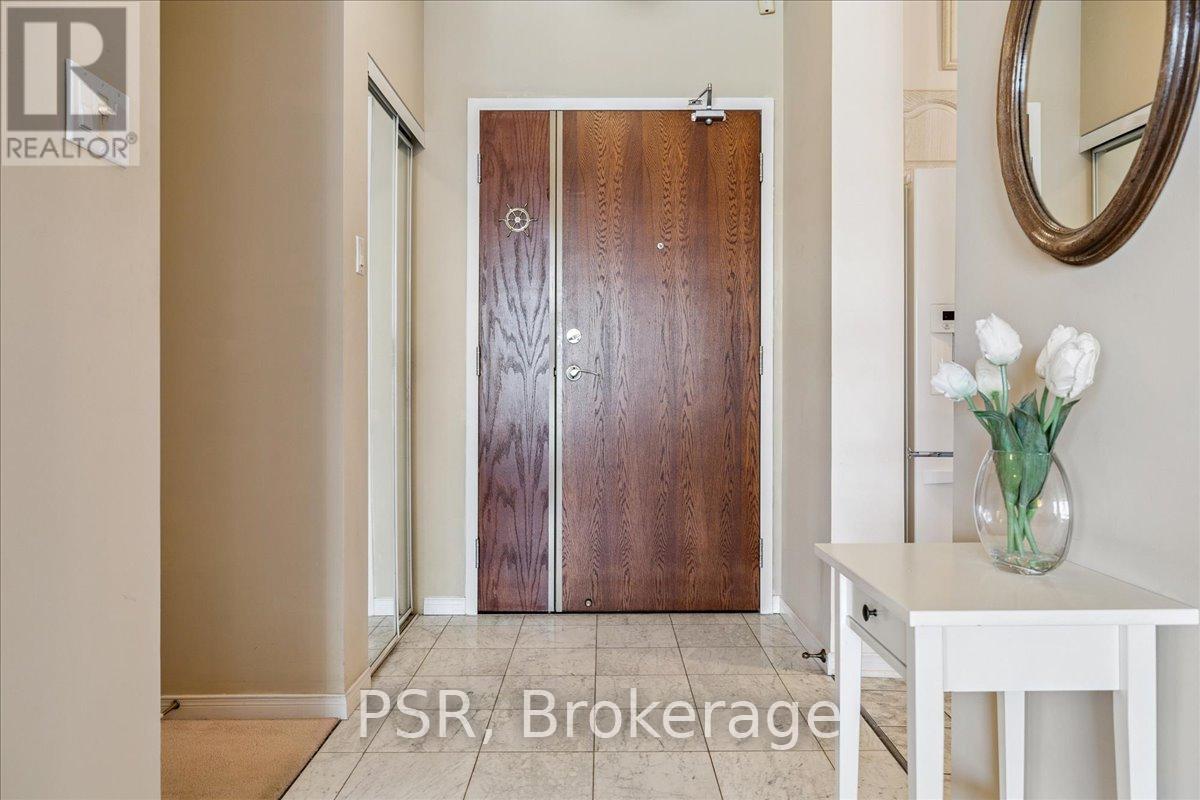 317 - 2511 Lakeshore Road W, Oakville, Ontario  L6L 6L9 - Photo 6 - W12763180