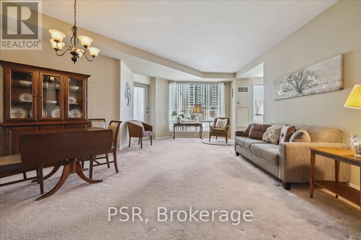 317 - 2511 Lakeshore Road W, Oakville, Ontario  L6L 6L9 - Photo 7 - W12763180