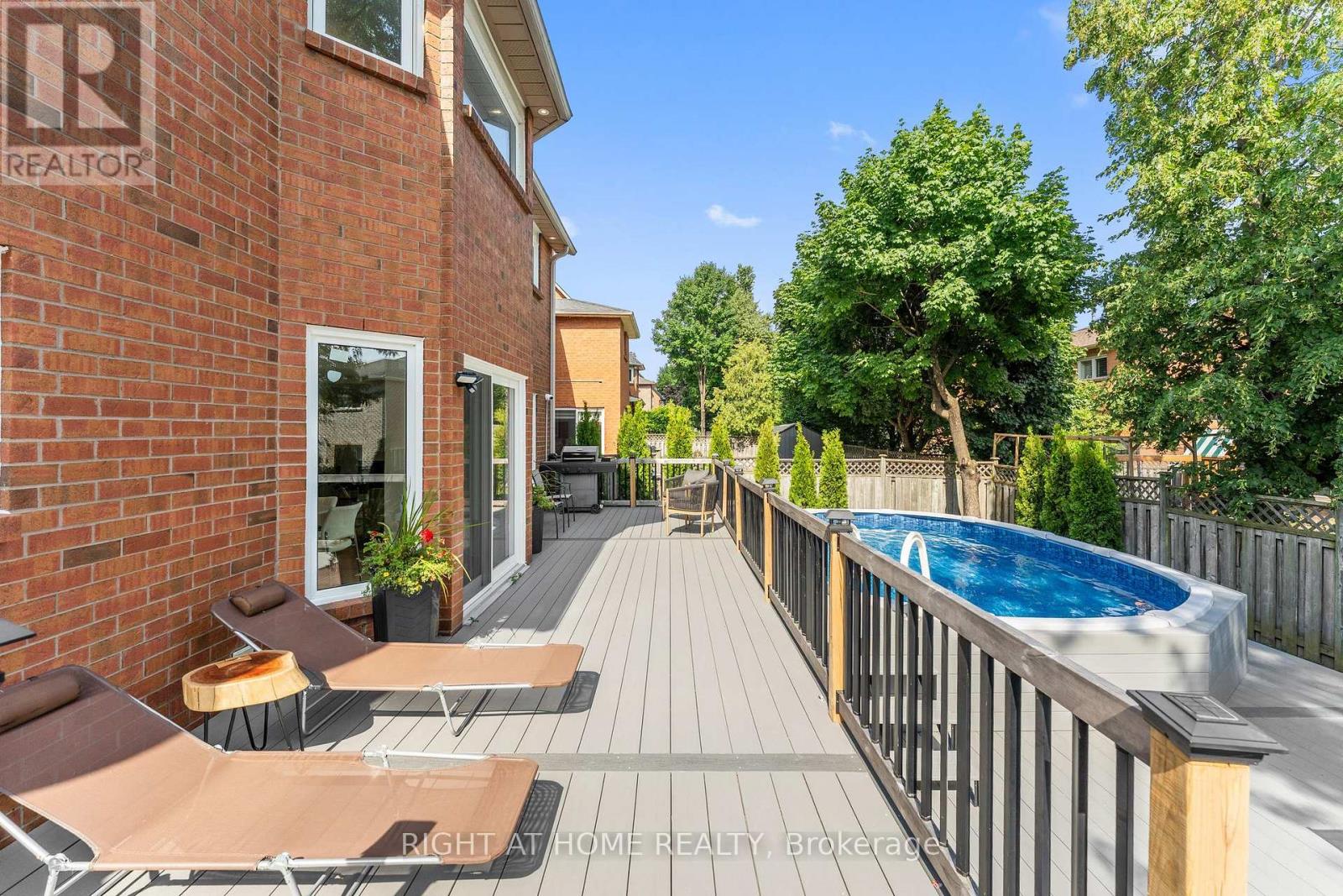 Room G - 1186 Glenashton Drive, Oakville, Ontario  L6H 5L7 - Photo 18 - W12763208