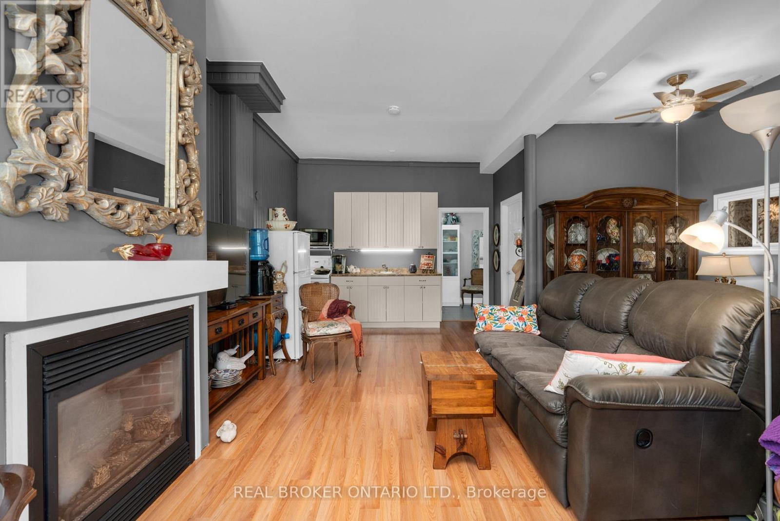 1002 Cowbell Lane, Gravenhurst, Ontario  L0K 2B0 - Photo 29 - X12654068