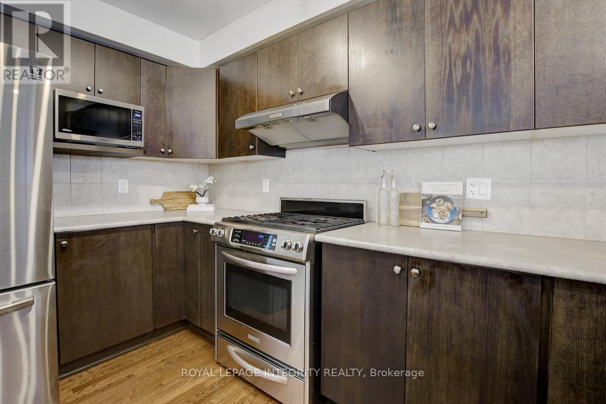 376 Horseshoe Crescent, Ottawa, Ontario  K2S 0B5 - Photo 20 - X12758610