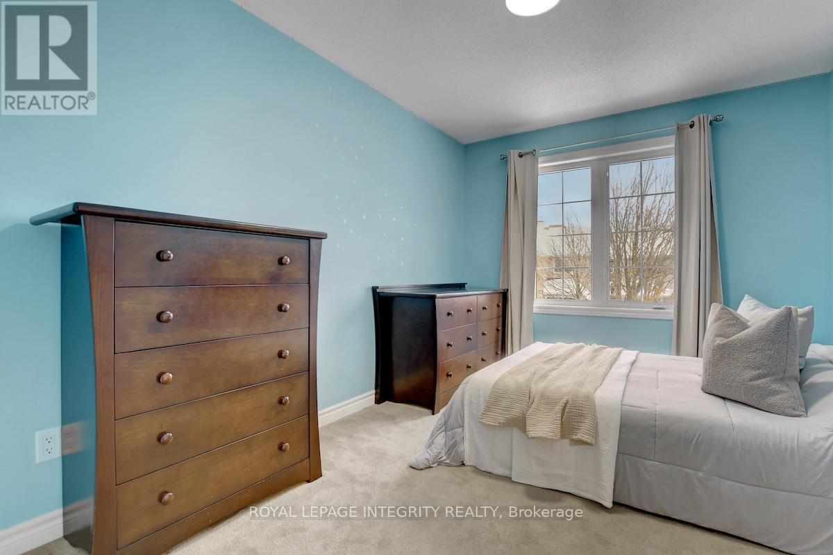 376 Horseshoe Crescent, Ottawa, Ontario  K2S 0B5 - Photo 30 - X12758610