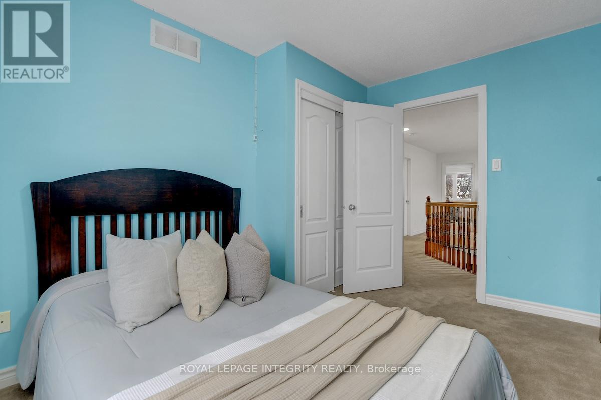 376 Horseshoe Crescent, Ottawa, Ontario  K2S 0B5 - Photo 32 - X12758610