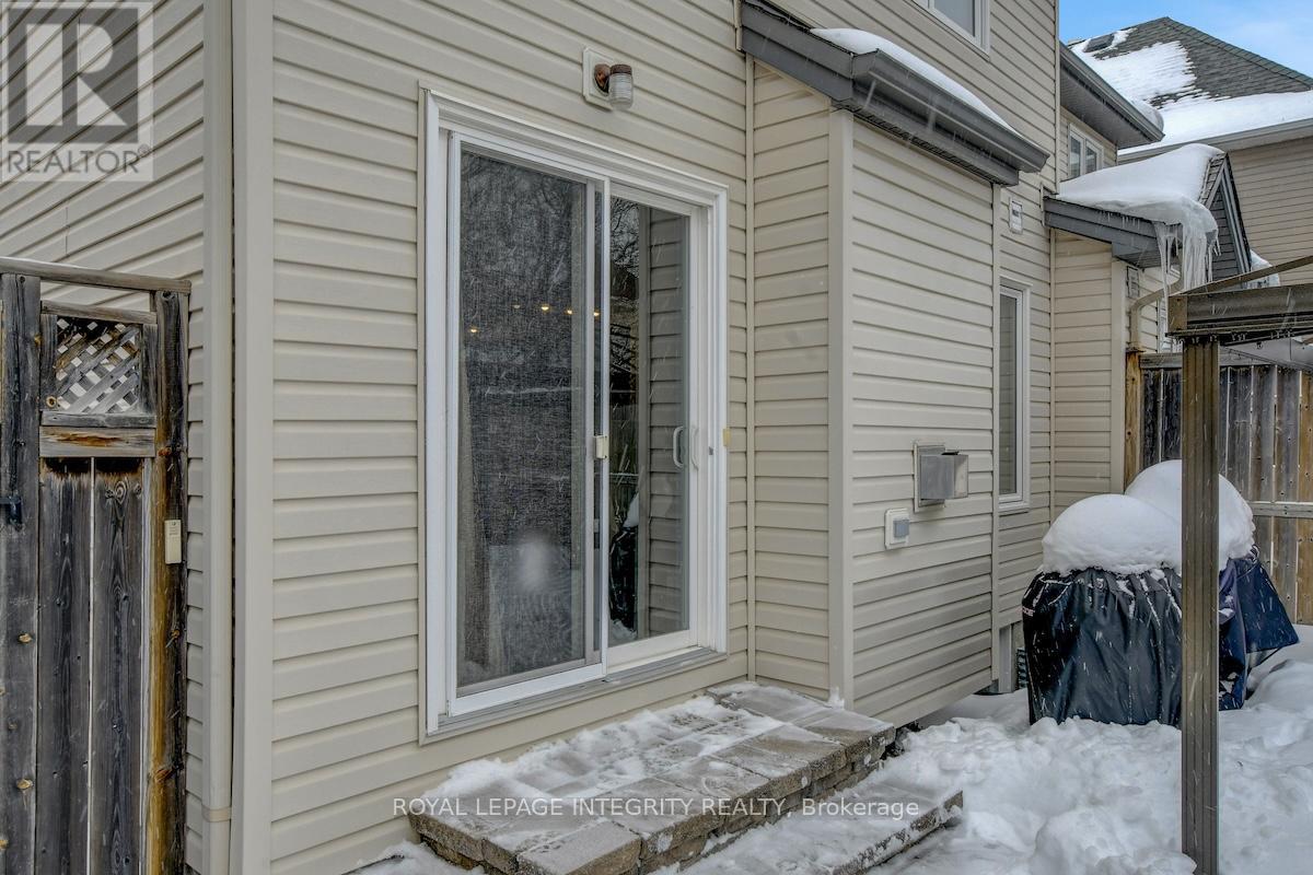 376 Horseshoe Crescent, Ottawa, Ontario  K2S 0B5 - Photo 41 - X12758610