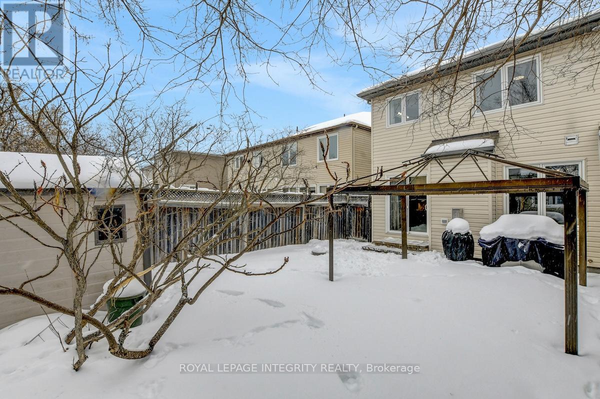 376 Horseshoe Crescent, Ottawa, Ontario  K2S 0B5 - Photo 43 - X12758610
