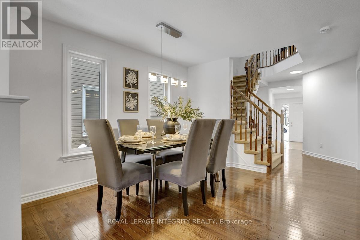 376 Horseshoe Crescent, Ottawa, Ontario  K2S 0B5 - Photo 6 - X12758610