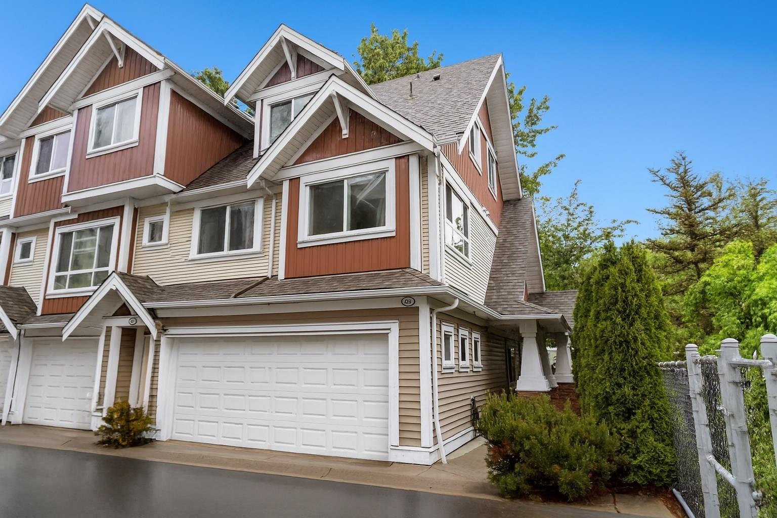 8 7298 199A STREET, Langley, British Columbia