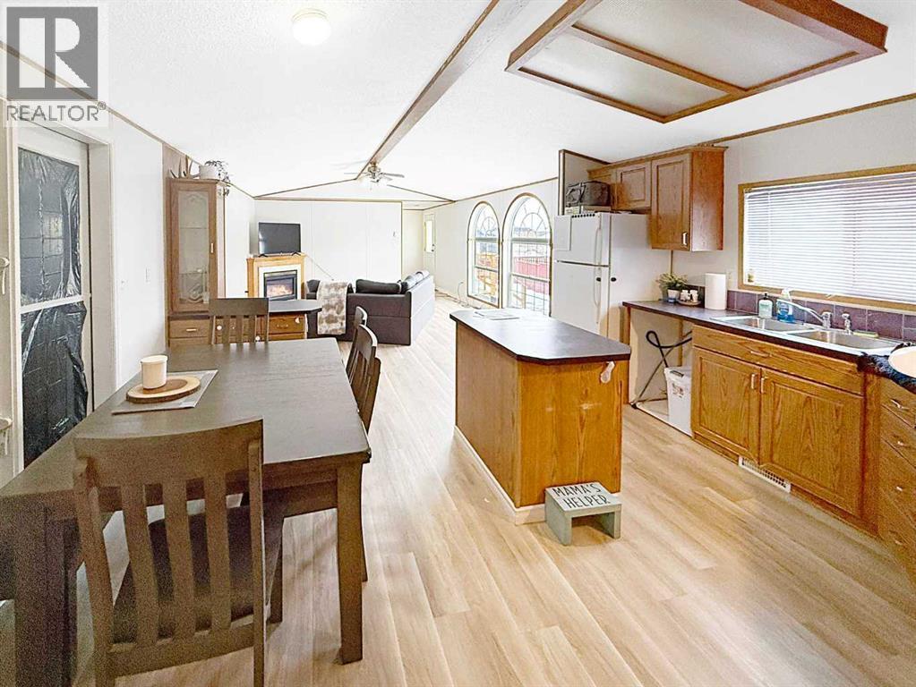 5206 52 Avenue, Valleyview, Alberta  T0H 3N0 - Photo 11 - A2254794