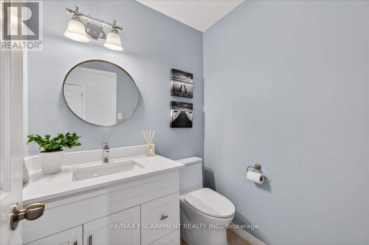 54 Goldcrest Drive, Hamilton, Ontario  L8G 4T6 - Photo 14 - X12763106