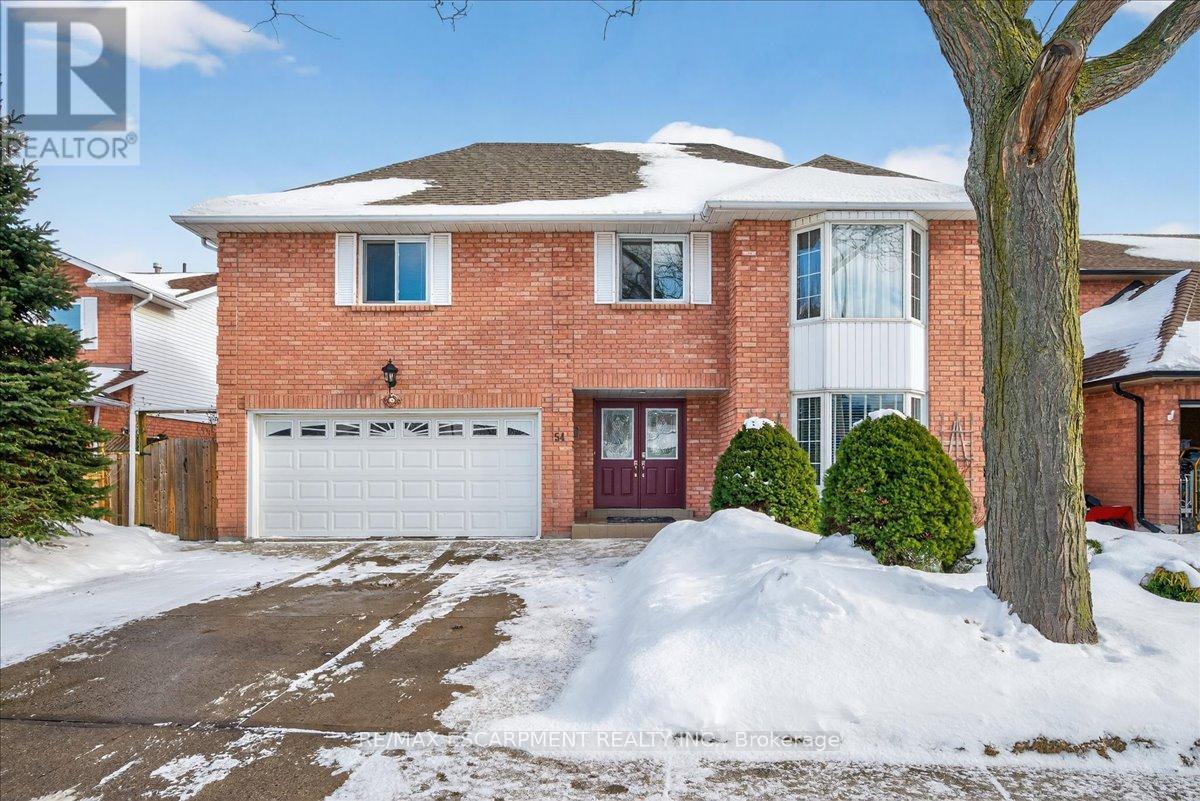 54 Goldcrest Drive, Hamilton, Ontario  L8G 4T6 - Photo 2 - X12763106