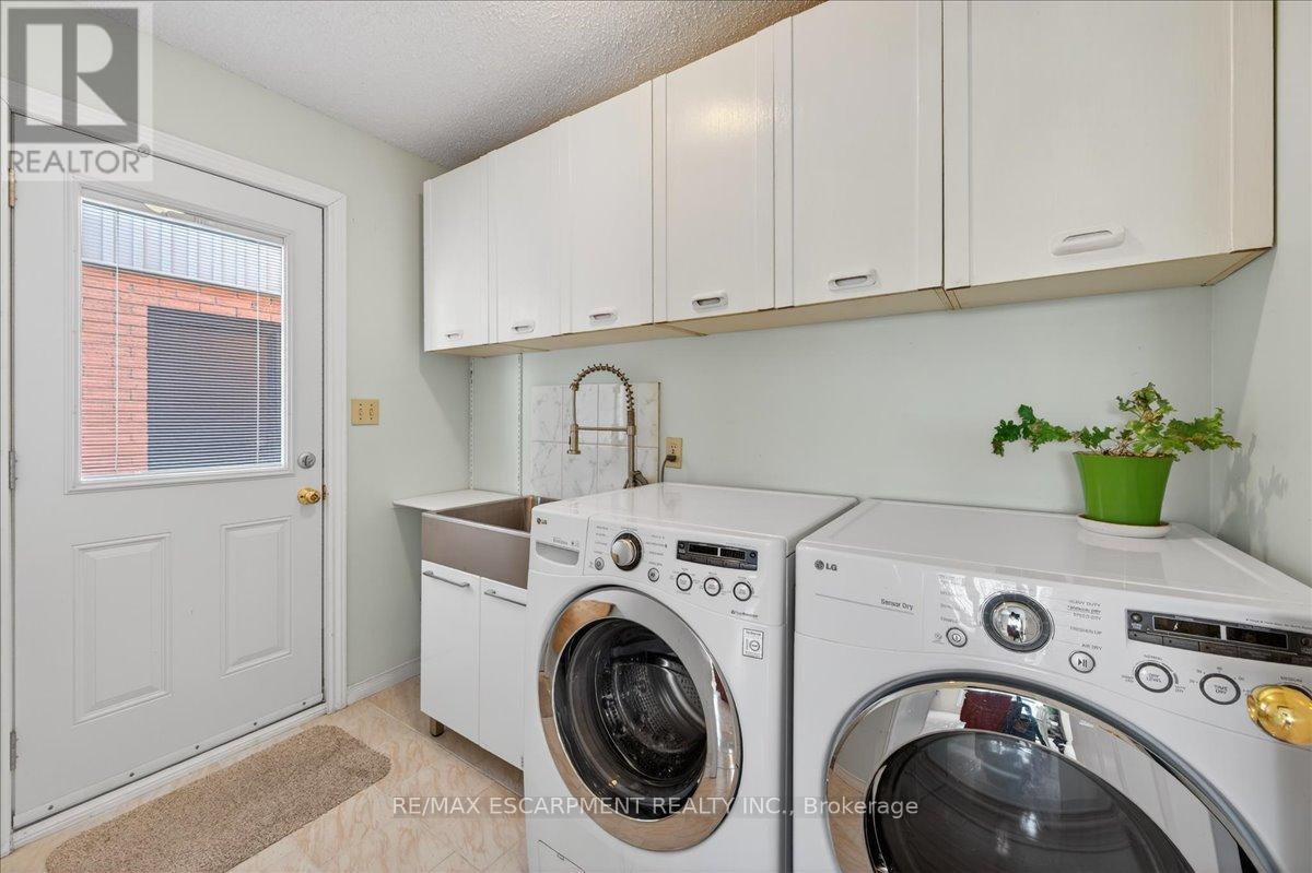 54 Goldcrest Drive, Hamilton, Ontario  L8G 4T6 - Photo 34 - X12763106