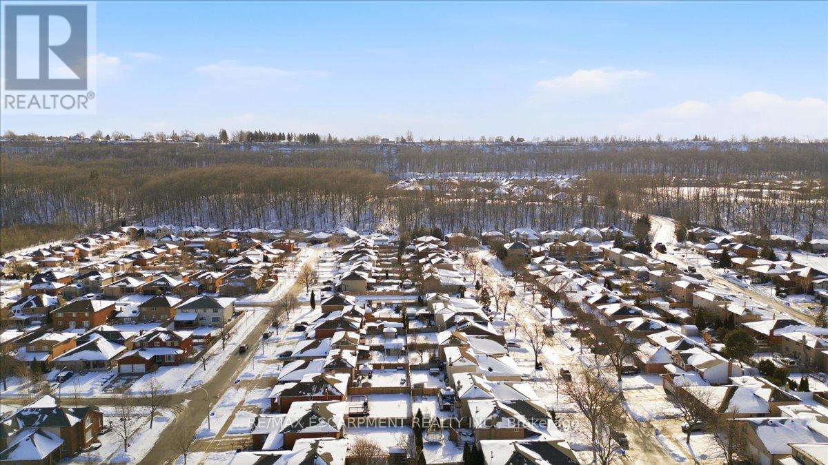 54 Goldcrest Drive, Hamilton, Ontario  L8G 4T6 - Photo 45 - X12763106